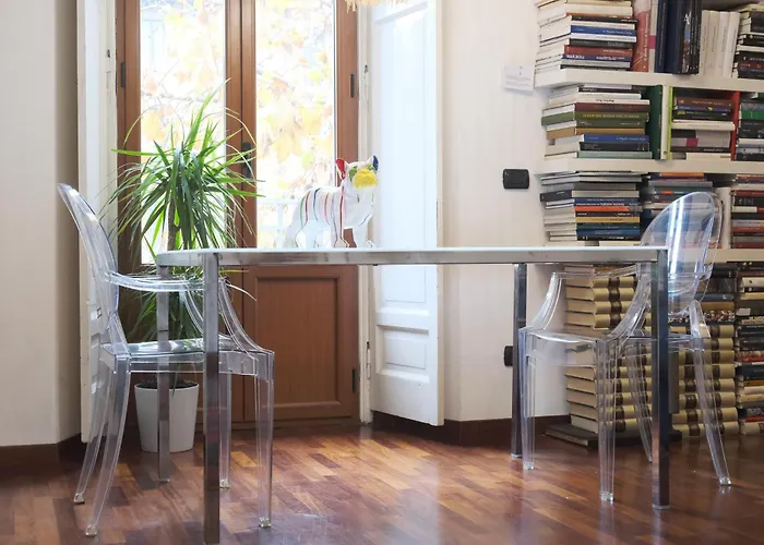 Comecasa Porta Romana Elegant Apartment